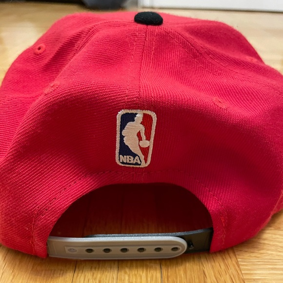 Toronto Raptors Adidas Snapback Cap - Picture 5 of 5
